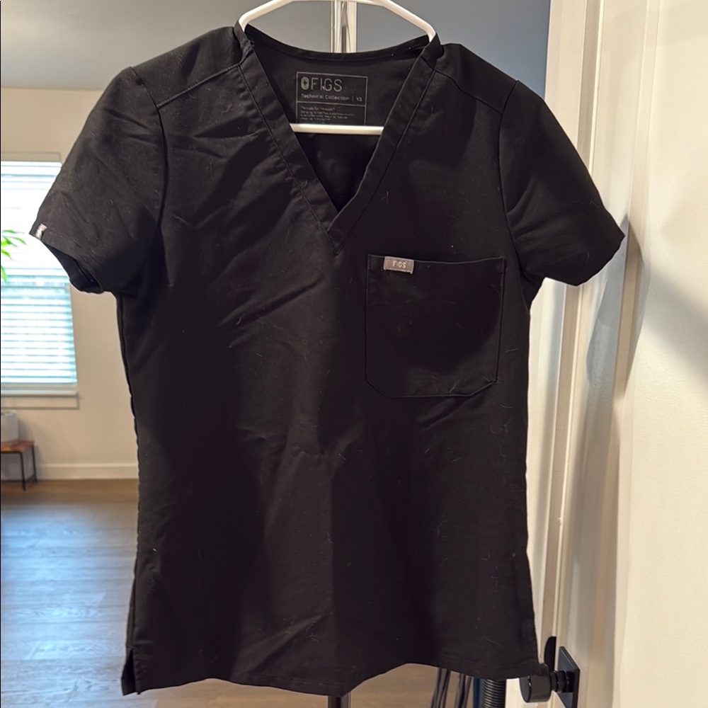 FIGS Women’s One Pocket Scrub Top